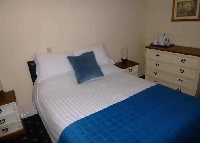 The Schooner Tavern 4* Ballycotton